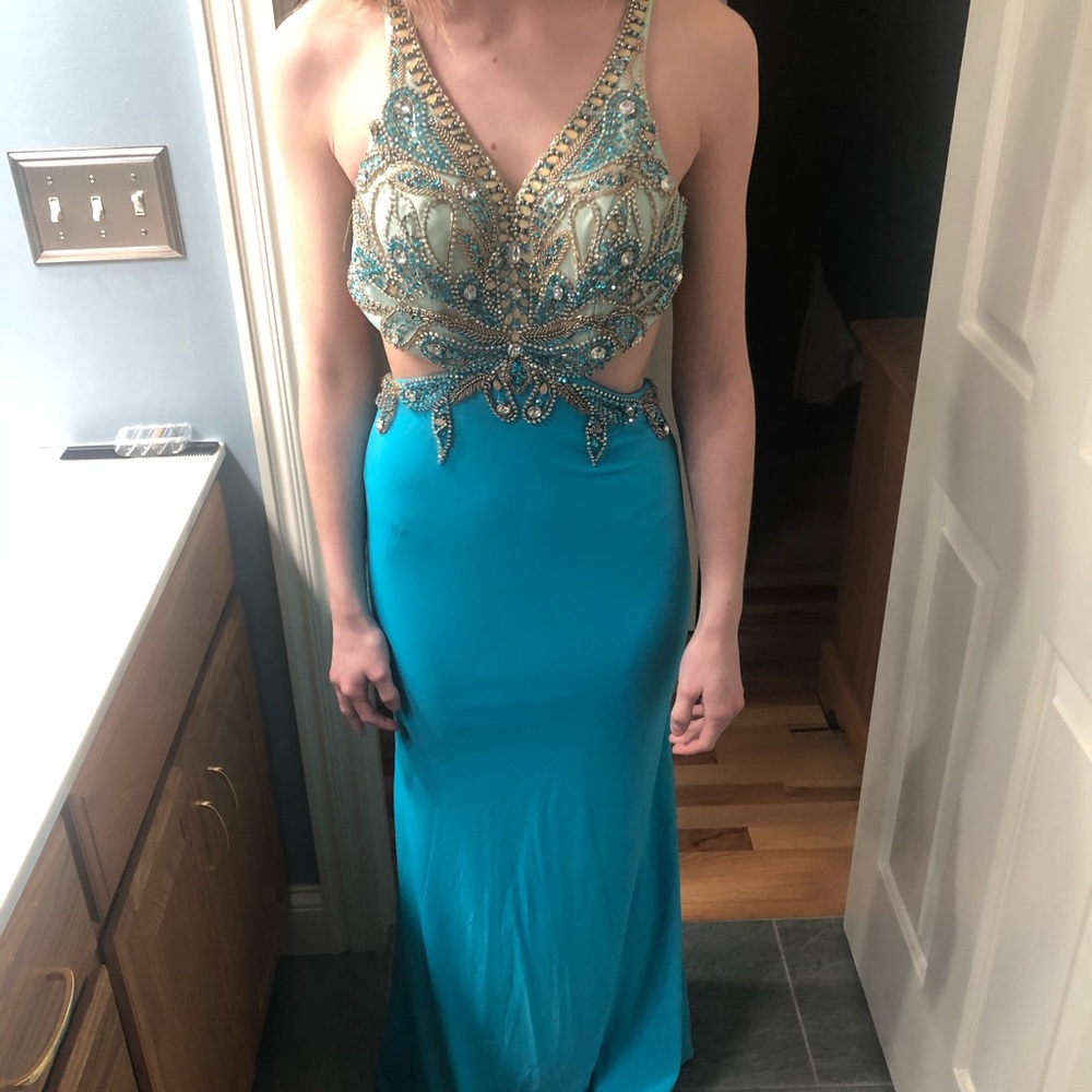 Prom Dress - Picture 6 of 6